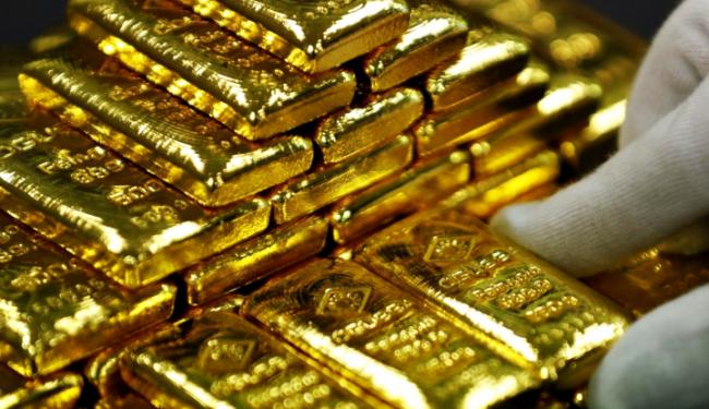 Nahas! Harga Emas Hari Ini Terjun Bebas, Sehari Anjlok Belasan Ribu Rupiah!